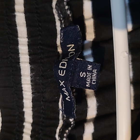 Women's skirt - Picture 3 of 3